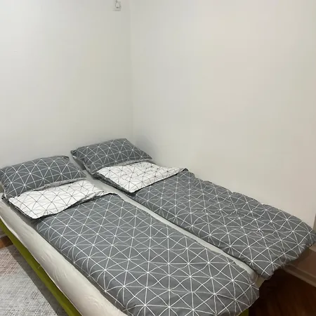 Apartament Aurora Indjija
